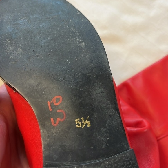 Vintage 1970's Fast Turn Cherry Red Genuine Leather Knee High Slip On Boots - Picture 3 of 9